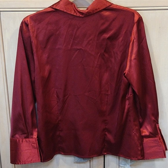❤️Vintage AGB Crimson Red Satin Stretchy Top - Picture 5 of 9